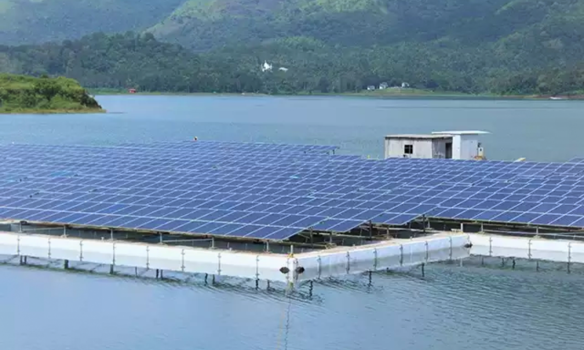 Floating Solar Panels