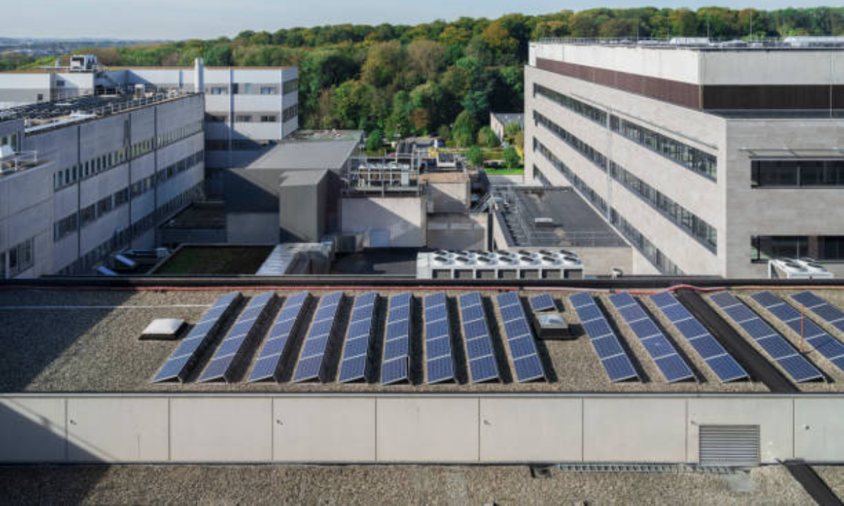 solar panels for hospitals